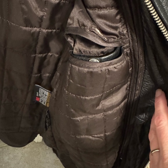 Wilsons Leather Black Men's Jacket - Picture 4 of 6